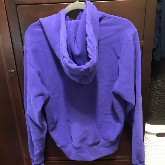 Purple champion hoodie - Picture 2 of 4